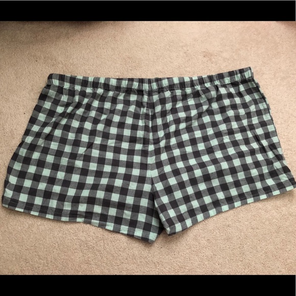 Checkered Mint Green Shorts - Picture 2 of 2